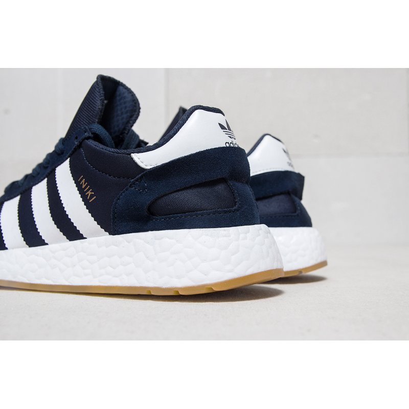 Кроссовки Adidas Iniki Runner Boost