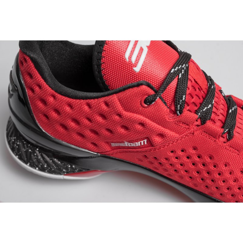Кроссовки Under Armour Curry One Low