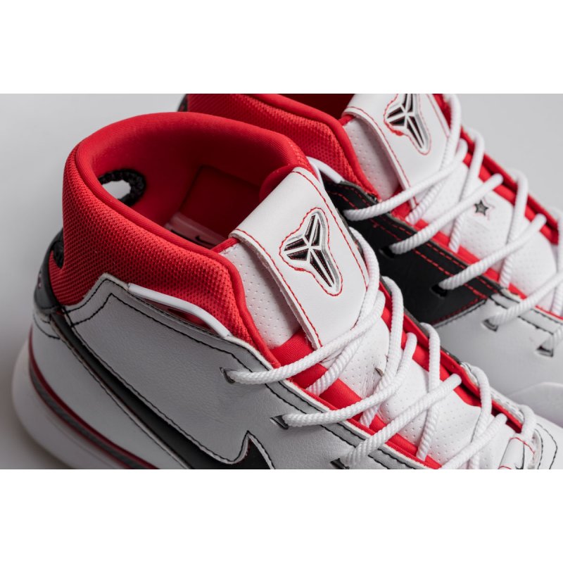 Кроссовки Nike Zoom Kobe 1 Protro