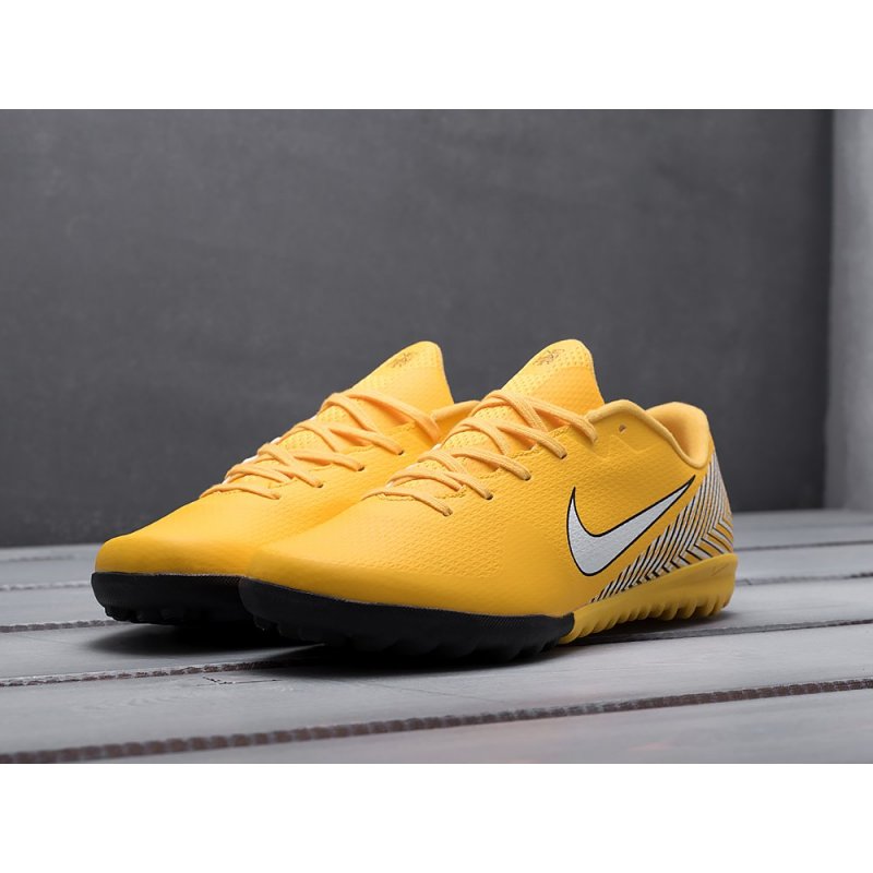Футбольная обувь Nike Mercurial Vapor XII TF