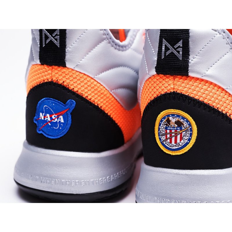 Кроссовки Nike x NASA PG 3