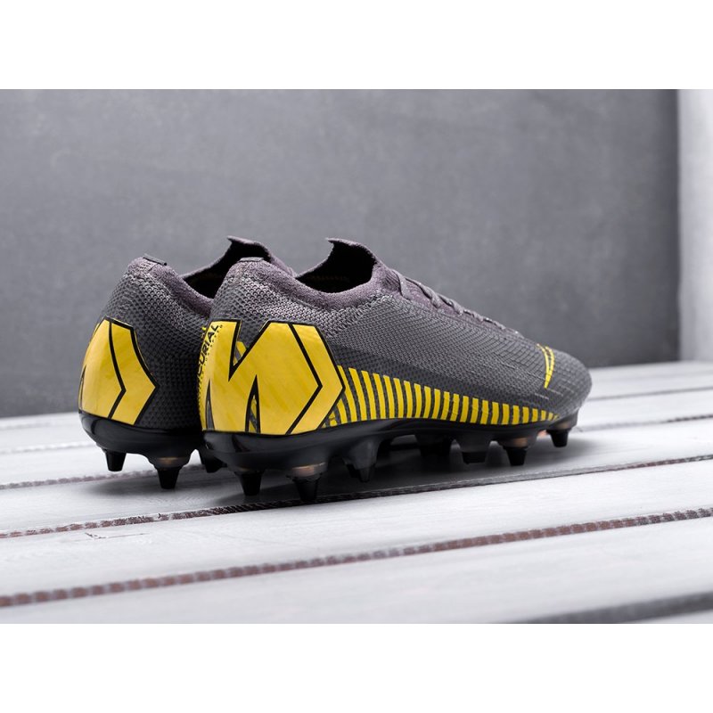Футбольная обувь Nike Mercurial Vapor XII SG
