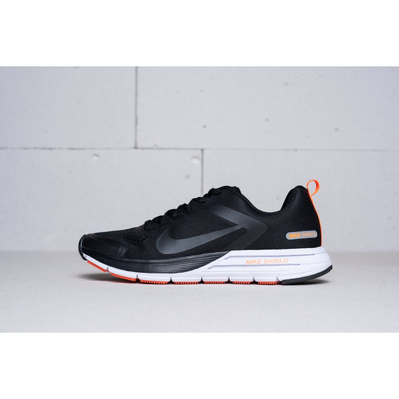 Кроссовки Nike Air Zoom Structure 17 Shield