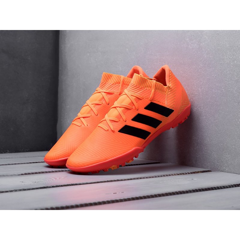 Футбольная обувь Adidas Nemeziz Tango 18,3 TF