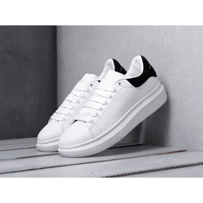 Кроссовки Alexander McQueen Lace-Up Sneaker